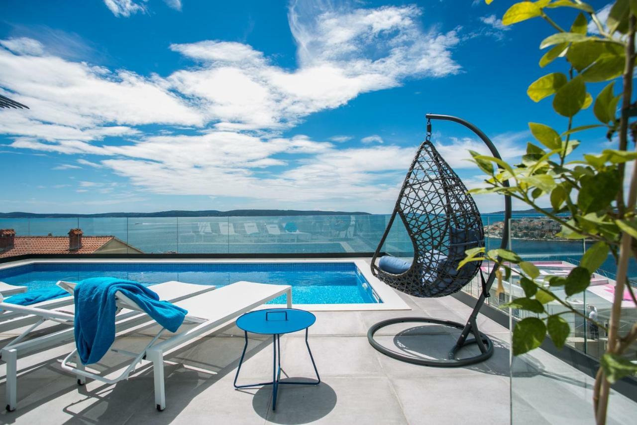 Holiday Home Olive Exclusive - 8 People, Heated Pool, Okrug Gornji, Sea View Трогир Экстерьер фото
