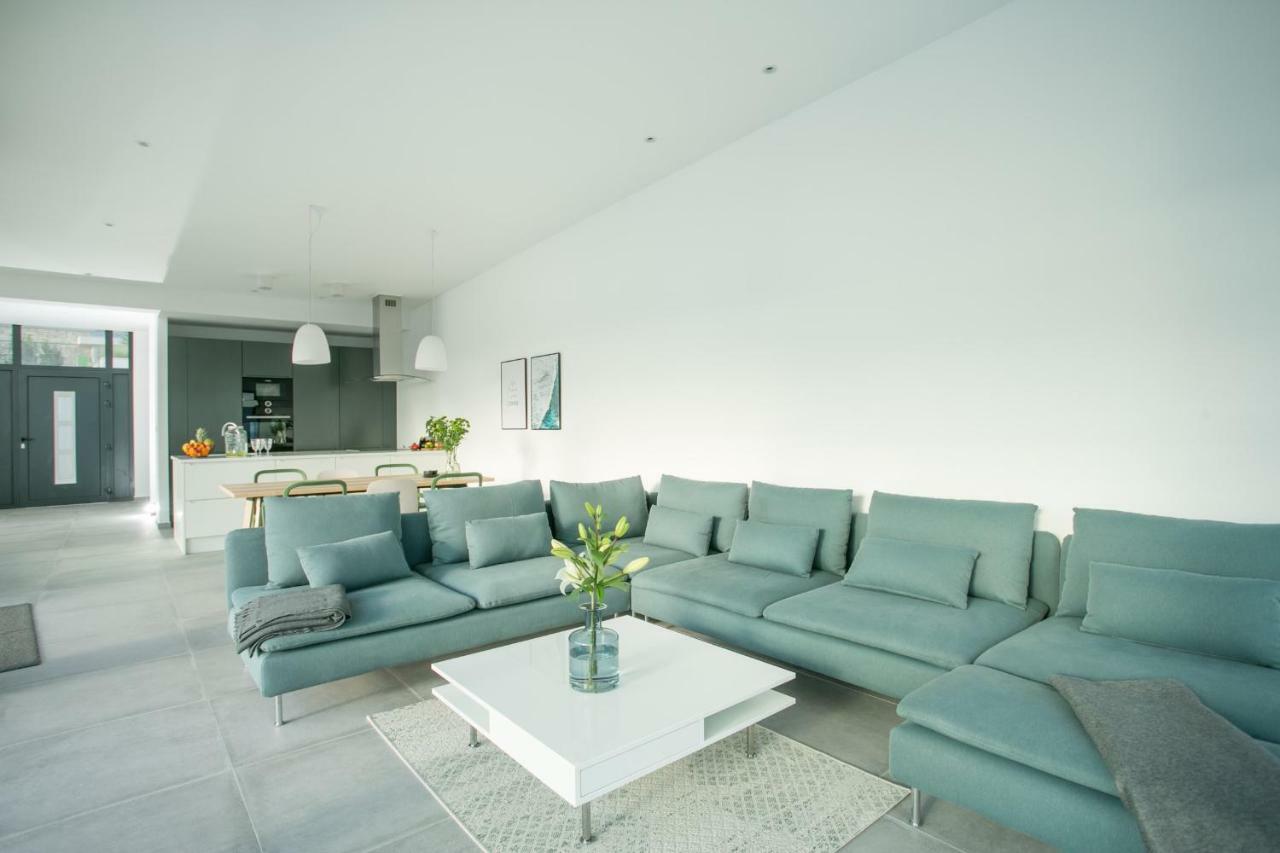 Holiday Home Olive Exclusive - 8 People, Heated Pool, Okrug Gornji, Sea View Трогир Экстерьер фото