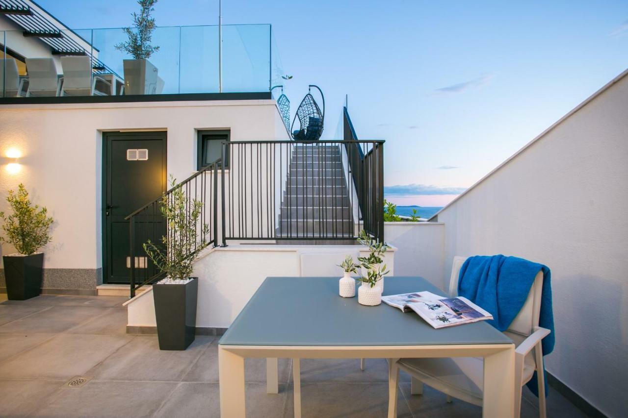 Holiday Home Olive Exclusive - 8 People, Heated Pool, Okrug Gornji, Sea View Трогир Экстерьер фото