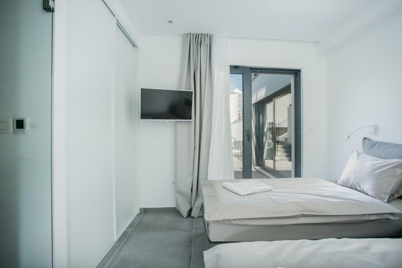Holiday Home Olive Exclusive - 8 People, Heated Pool, Okrug Gornji, Sea View Трогир Экстерьер фото