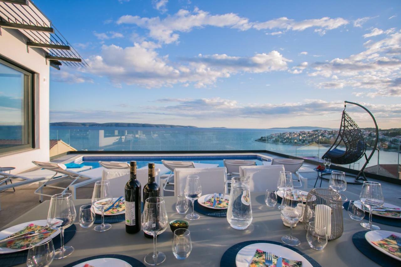 Holiday Home Olive Exclusive - 8 People, Heated Pool, Okrug Gornji, Sea View Трогир Экстерьер фото