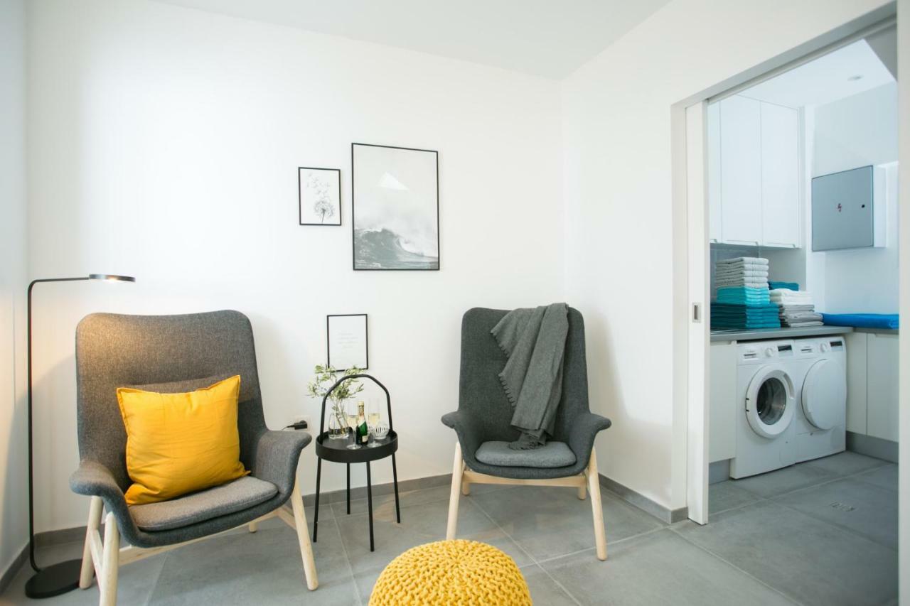 Holiday Home Olive Exclusive - 8 People, Heated Pool, Okrug Gornji, Sea View Трогир Экстерьер фото